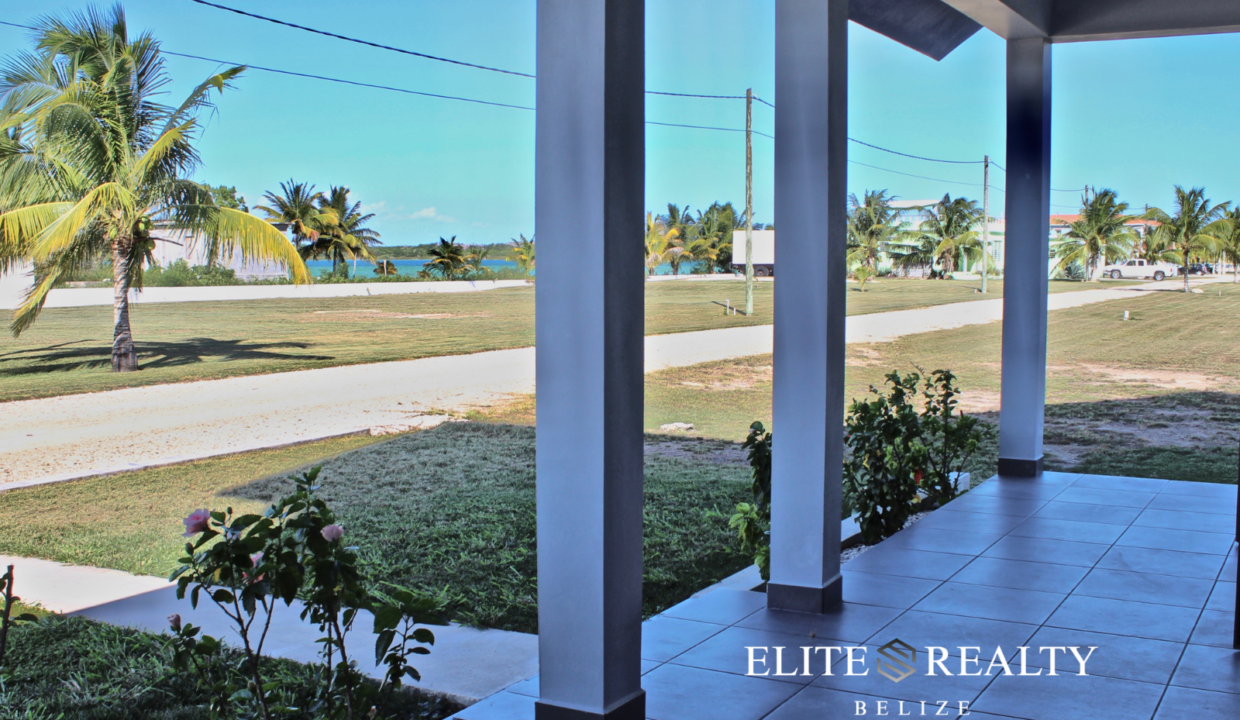 5 Bedroom Home for Sale In Corozal, Belize - Blue Marpho at Tarpon Cove Estates (6)