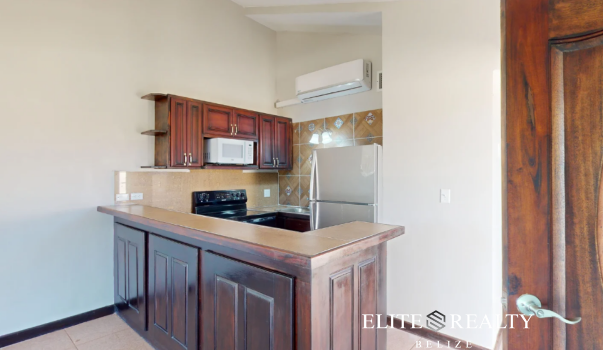 Charming 1-Bedroom Condo for Sale at Royal Palms Resort (4)