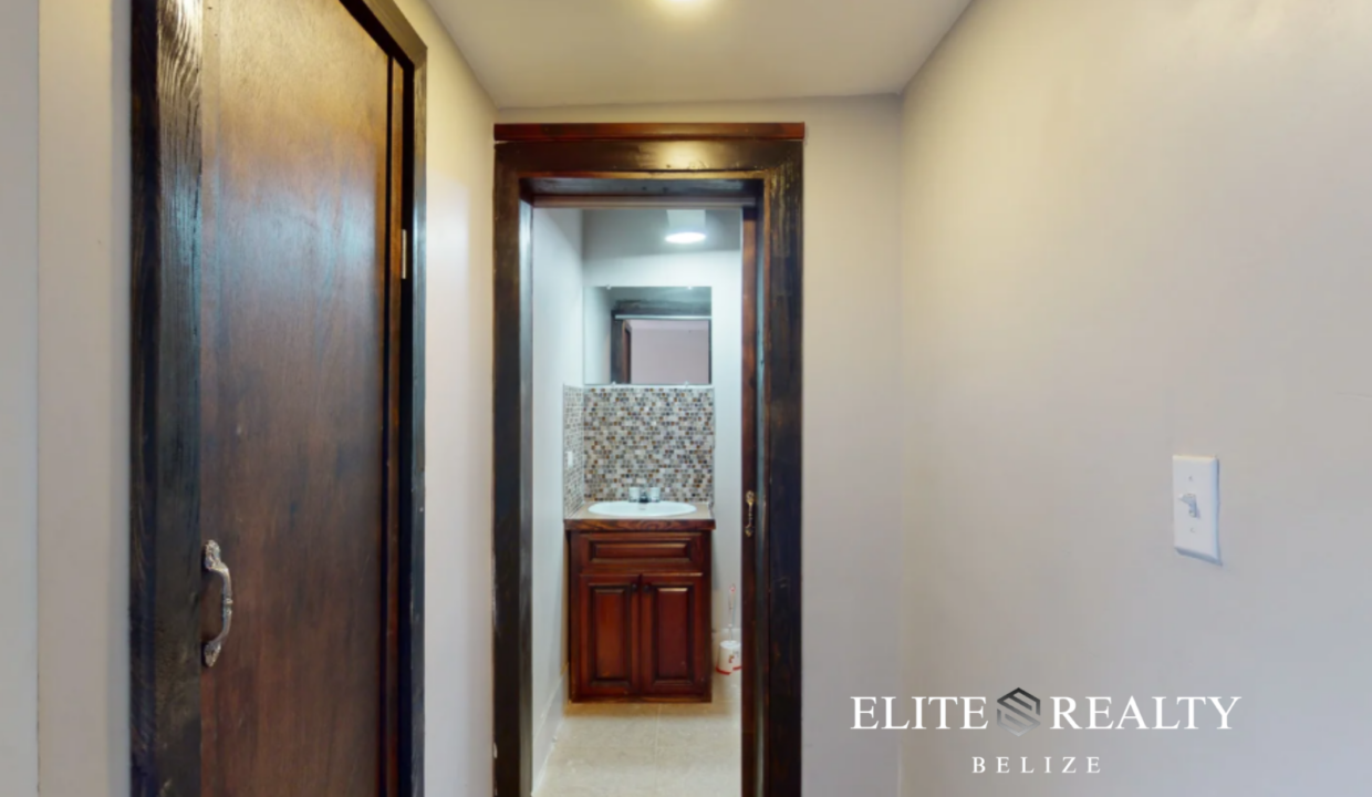 Charming 1-Bedroom Condo for Sale at Royal Palms Resort (6)