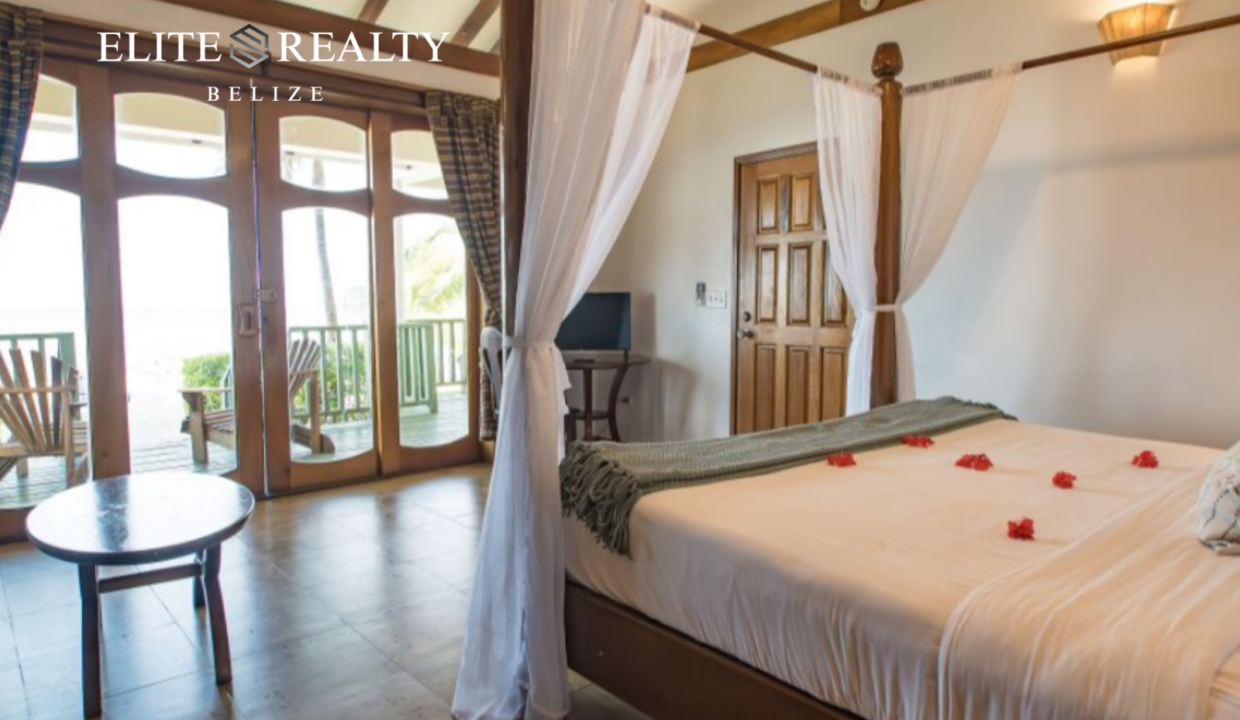 Hopkin Bay - Beachfront Villa for Sale (17)