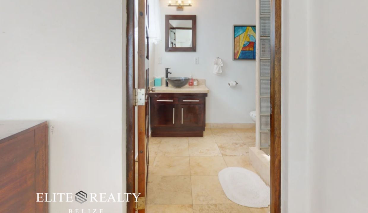 Luxury Waterfront Villa for Sale in Belize (20)