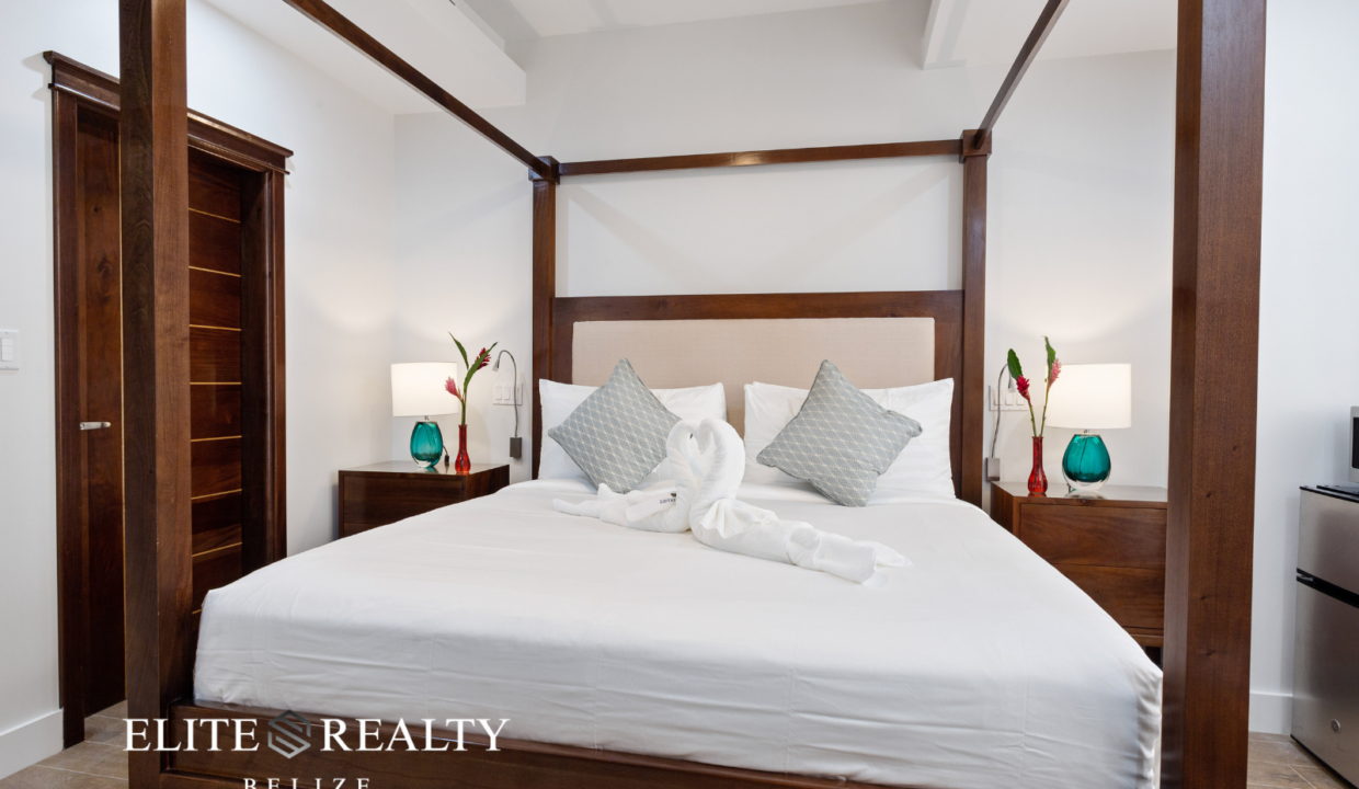 ROYAL KAHAL – One bedroom Beachfront Suite – Compass Premier Reality (7)