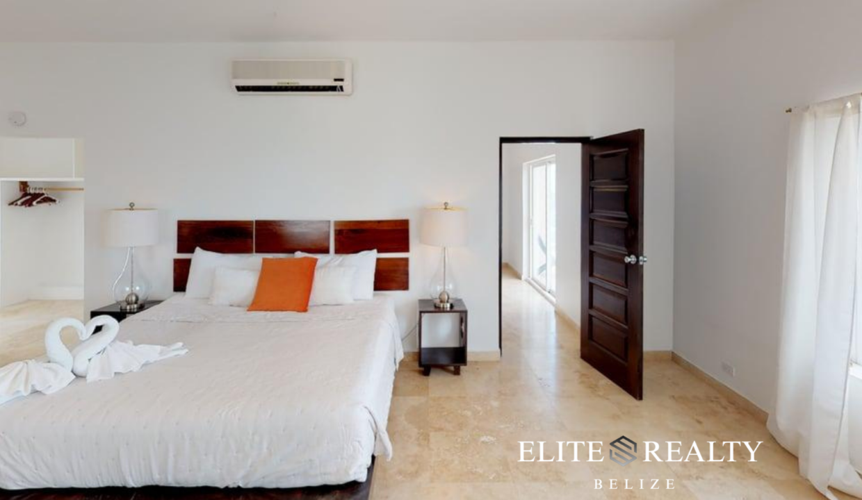 Spacious Bedroom In Playa Villa 2 Luxury Waterfront Villa San Pedro Ambergris Caye Belize