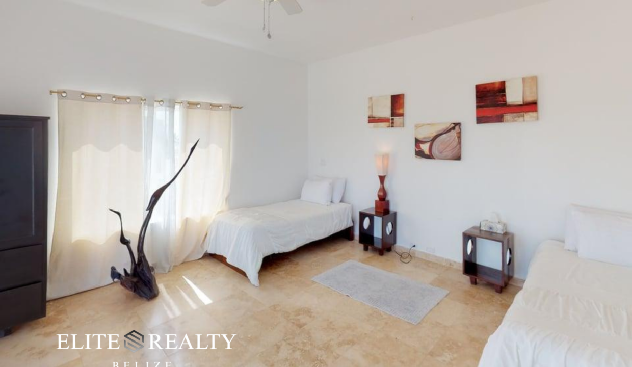 Twin Bedroom In Playa Villa 2 Luxury Waterfront Villa San Pedro Ambergris Caye Belize