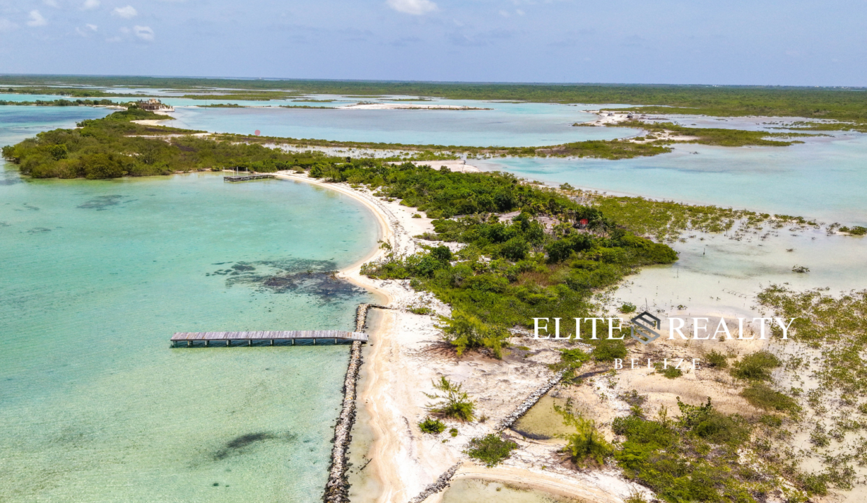 Secret Beach - Beachfront property for sale 10