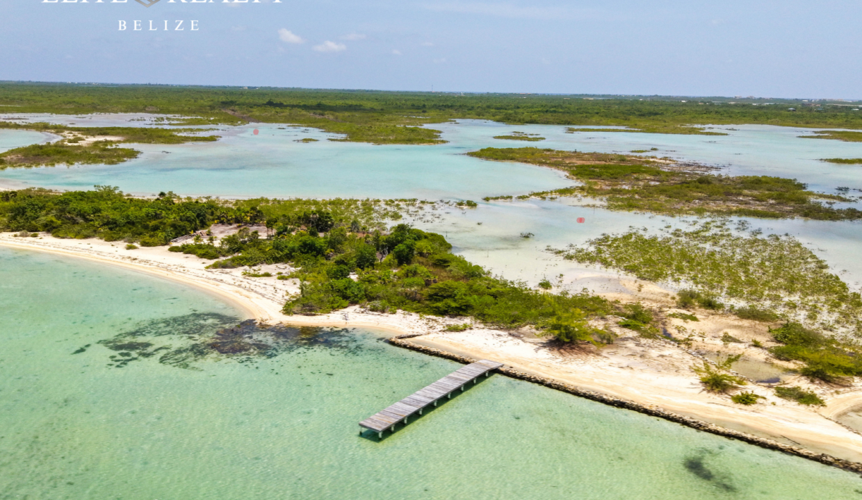 Secret Beach - Beachfront property for sale 11