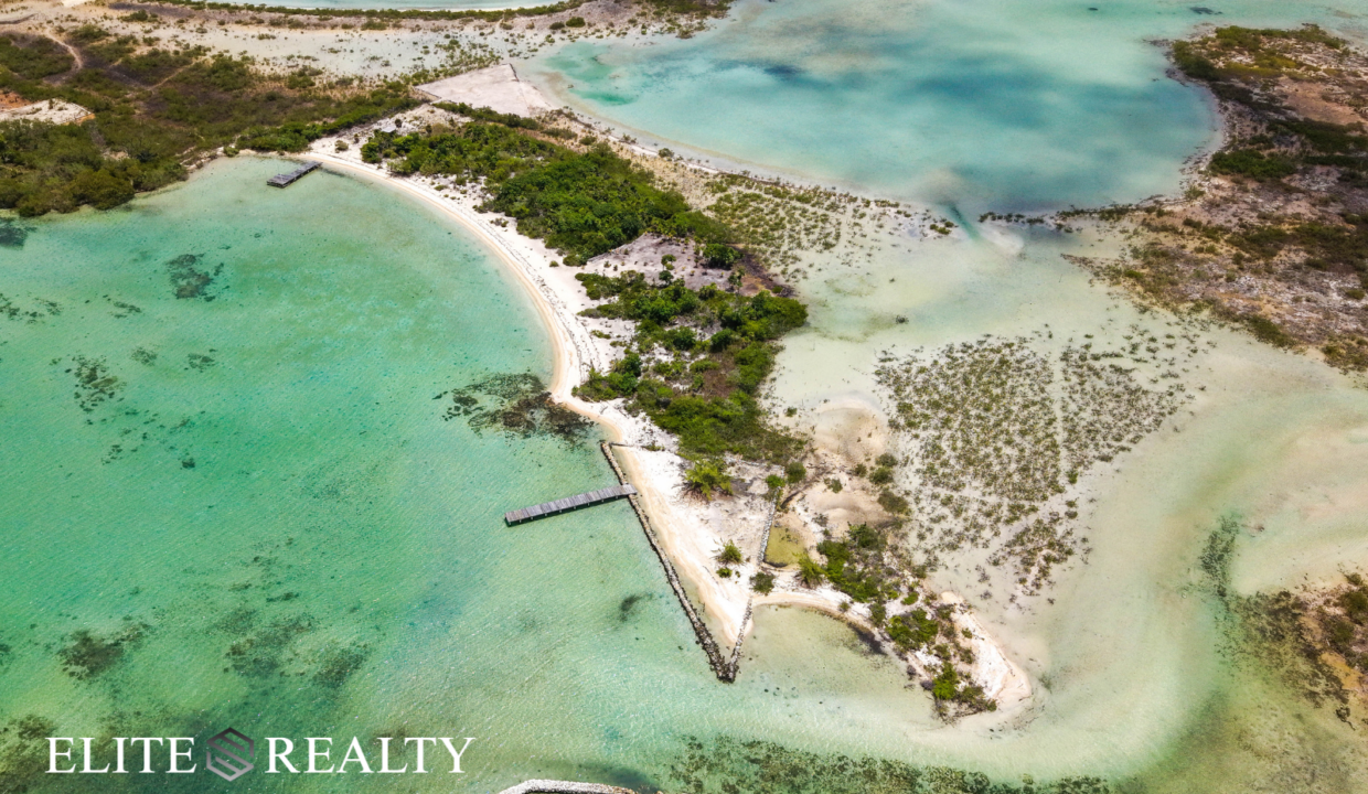 Secret Beach - Beachfront property for sale 2
