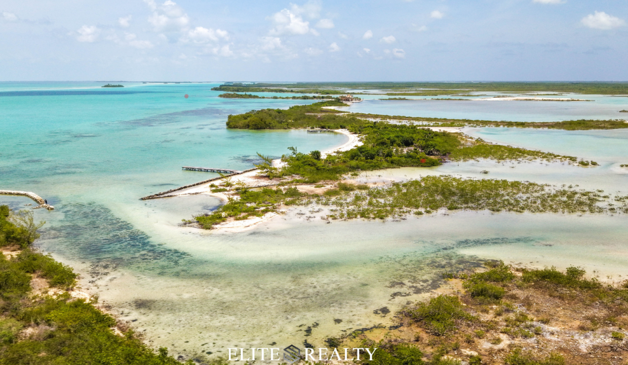 Secret Beach - Beachfront property for sale 8
